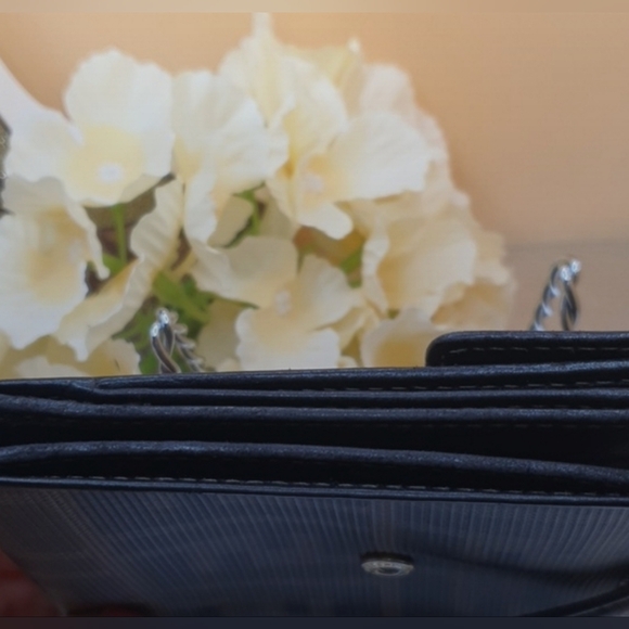 Authentic FENDI ZUCCA BIFOLD WALLET - Picture 5 of 8